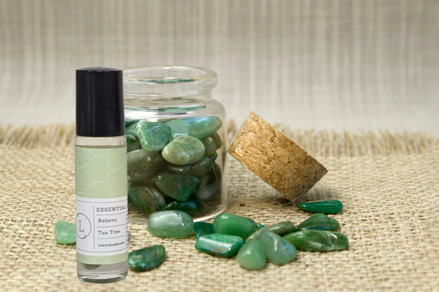 Essential Oils Roll-On Gift Set with Crystals – 5 All-Natural Aromatherapy Blends for Relaxation, Energy & Balance | Lavender, Eucalyptus, Lemongrass, Tea Tree & Grapefruit in White Gift Box